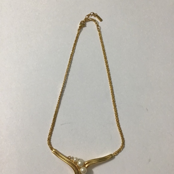 VTG Vendome Faux Pearl and Clear Rhinestone Necklace - Picture 5 of 5